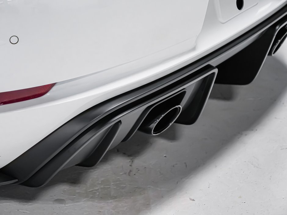 2025 Porsche 718 Cayman GT4 RS-9
