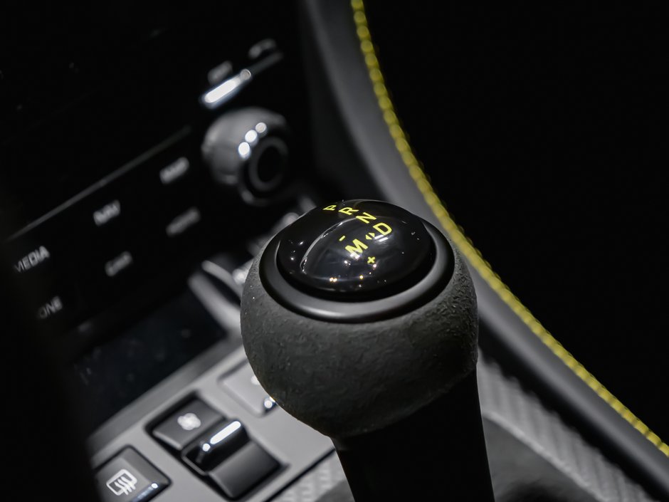 2025 Porsche 718 Cayman GT4 RS-23