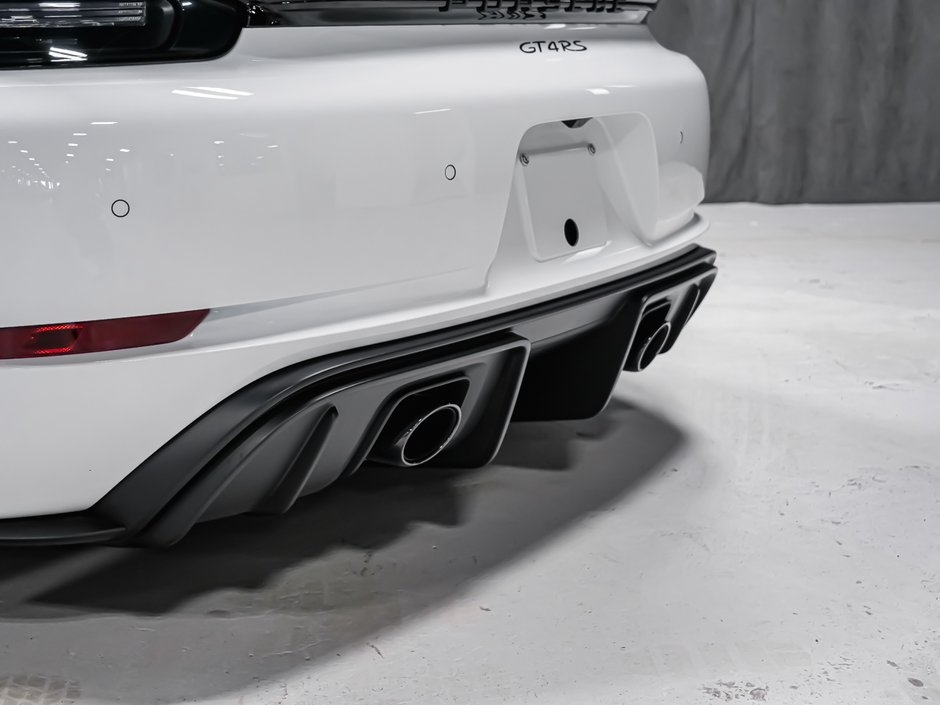 2025 Porsche 718 Cayman GT4 RS-10