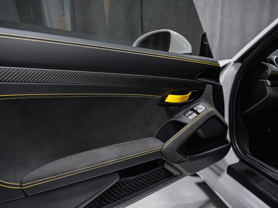 2025 Porsche 718 Cayman GT4 RS-31