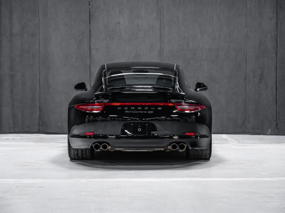 2016 Porsche 911 Carrera 4S-4