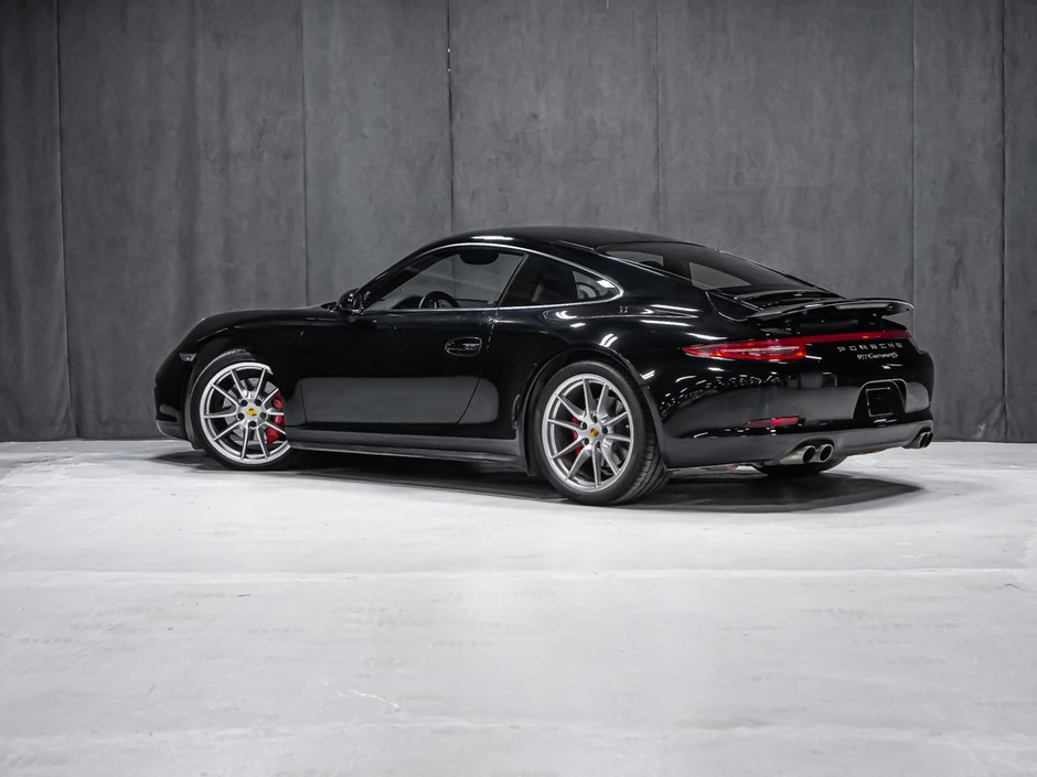 2016 Porsche 911 Carrera 4S-3