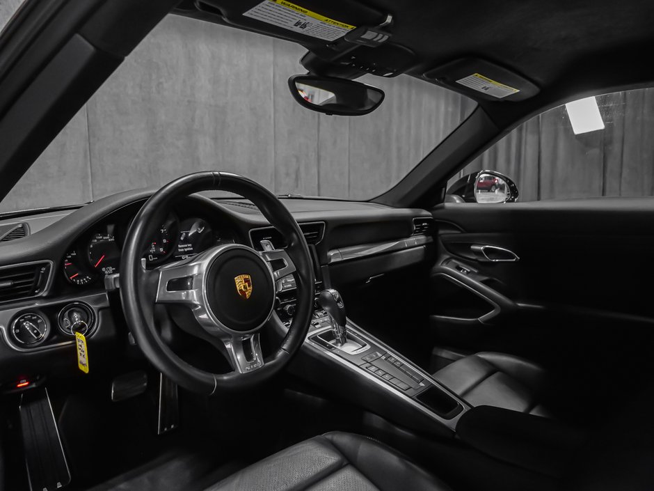 2016 Porsche 911 Carrera 4S-8