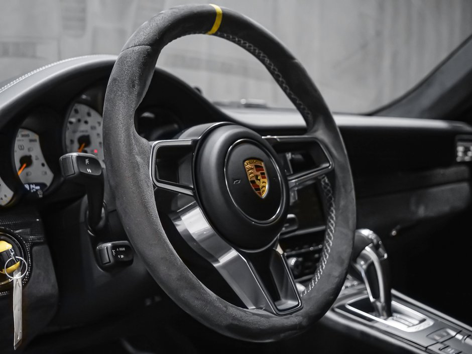 Porsche 911 GT3 RS 2016-23
