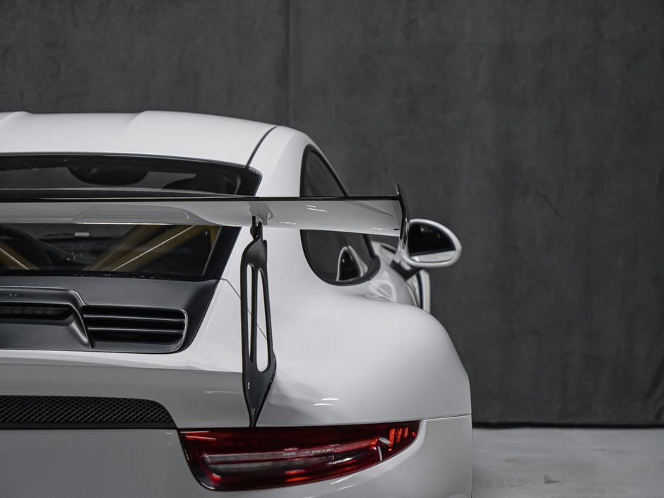 Porsche 911 GT3 RS 2016-14
