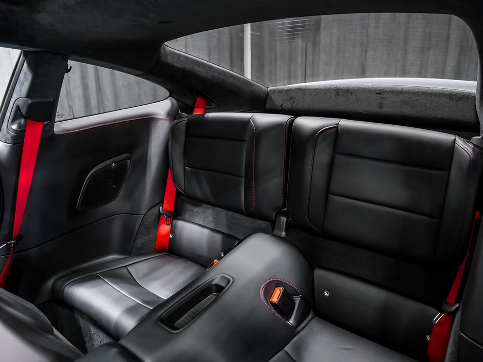 Porsche 911 TURBO COUPE HIGH SPEC CENTERLOCK WHEELS 2017-42