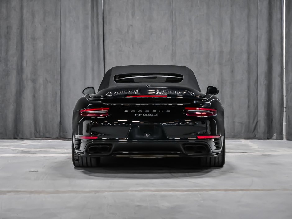 2017 Porsche 911 TURBO S-8