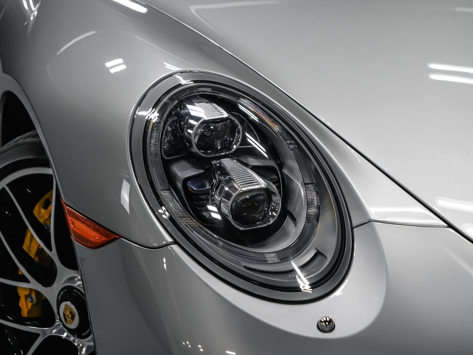 2018 Porsche 911 TURBO S CRABRIOLET-37