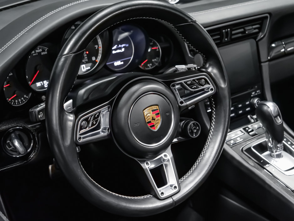2018 Porsche 911 TURBO S CRABRIOLET-19