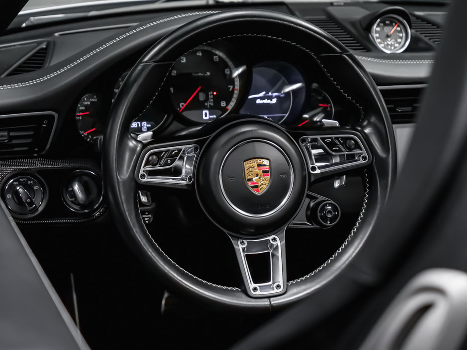 2018 Porsche 911 TURBO S CRABRIOLET-20