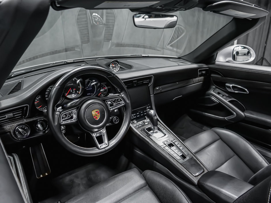 2018 Porsche 911 TURBO S CRABRIOLET-17