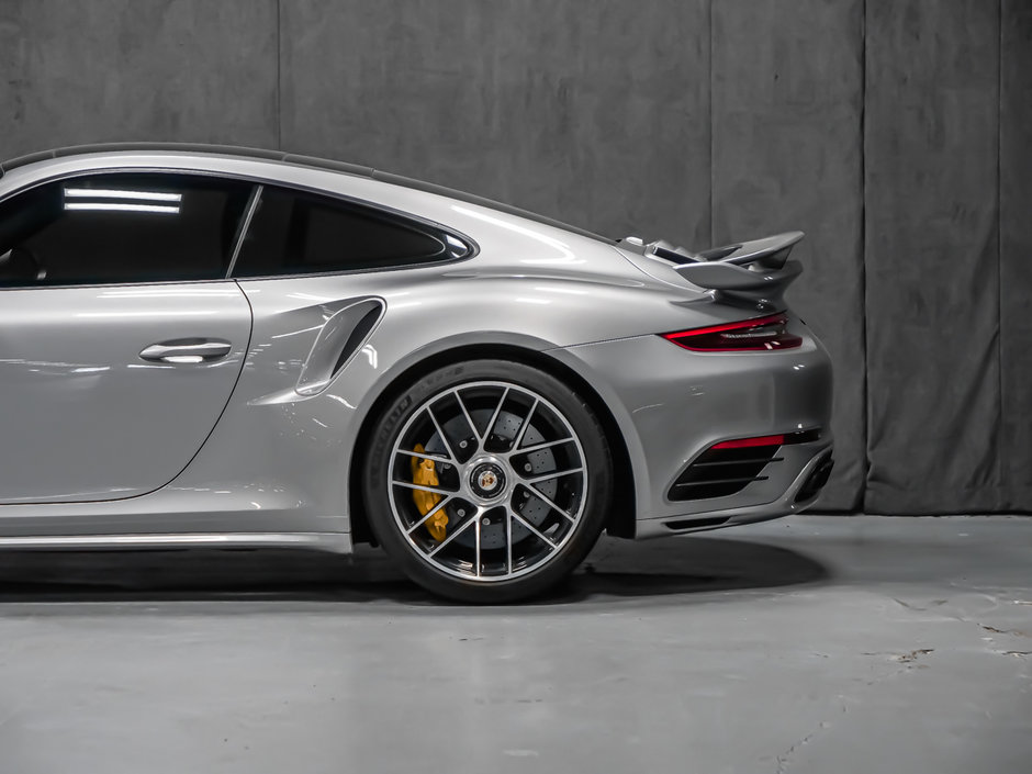 2018 Porsche 911 TURBO S-9