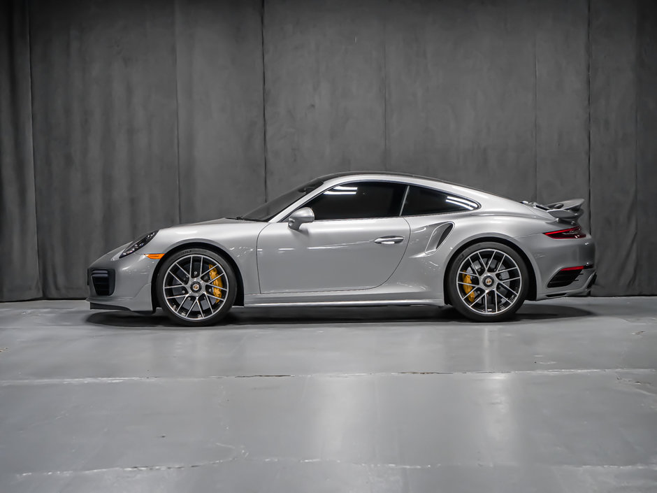 2018 Porsche 911 TURBO S-2
