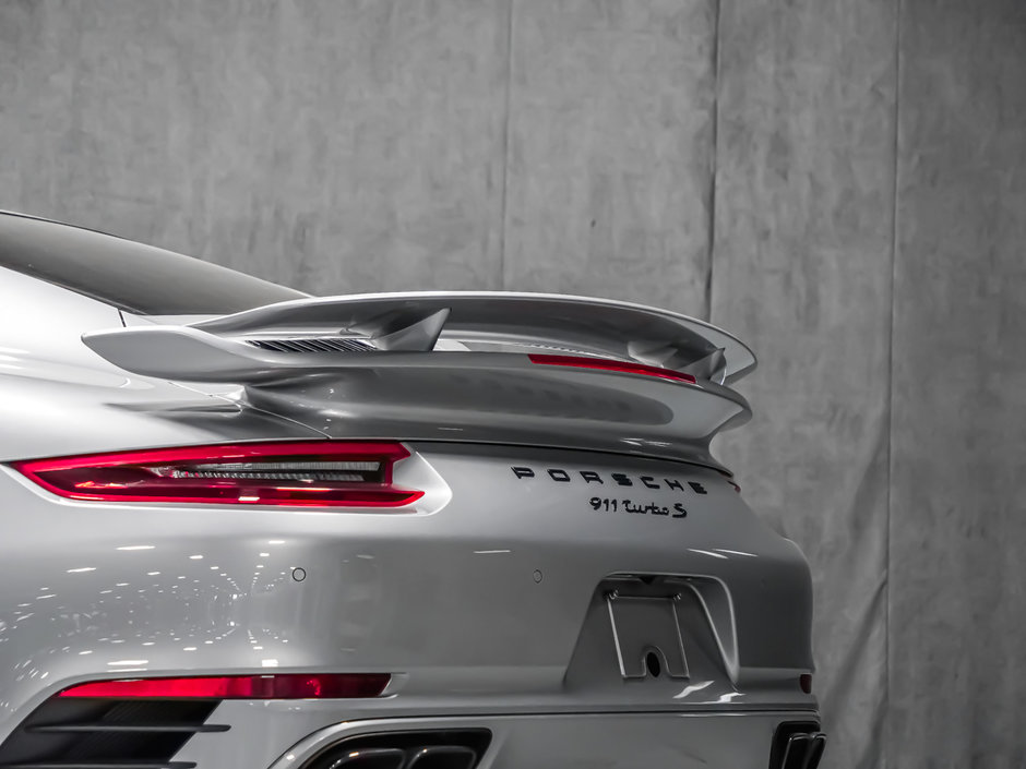 2018 Porsche 911 TURBO S-7
