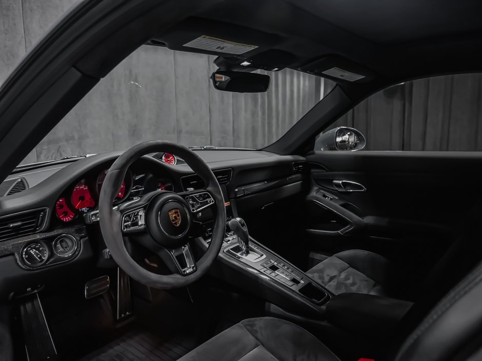 2018 Porsche 911 CARRERA 4 GTS-17