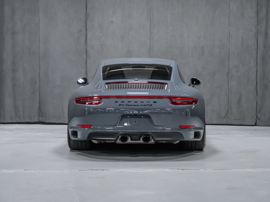 2018 Porsche 911 CARRERA 4 GTS-4