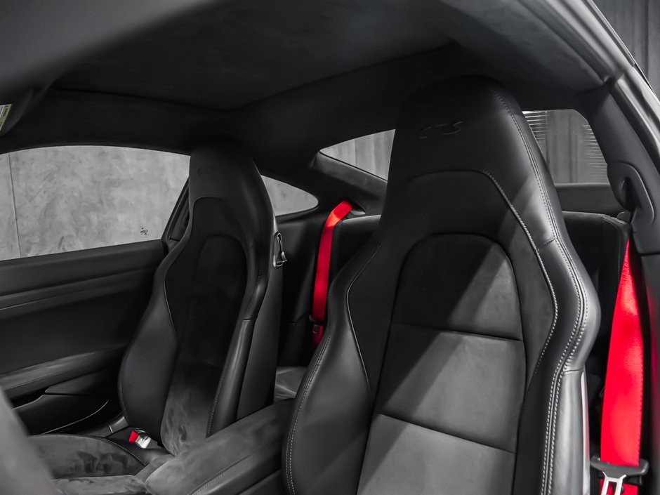 2018 Porsche 911 CARRERA 4 GTS-32