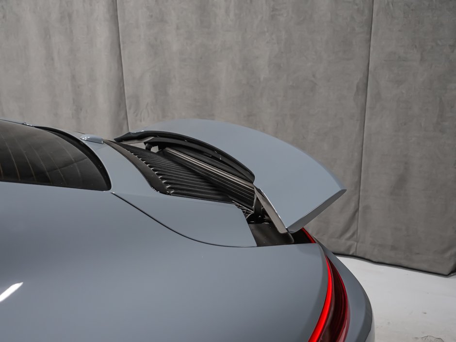 2018 Porsche 911 CARRERA 4 GTS-9