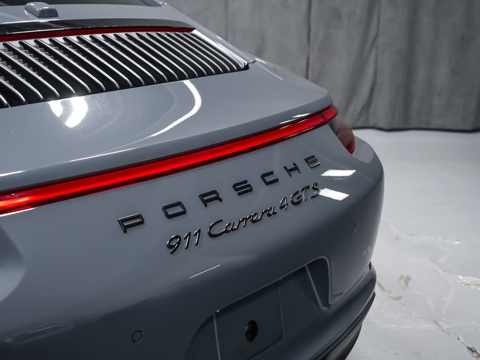 2018 Porsche 911 CARRERA 4 GTS-13