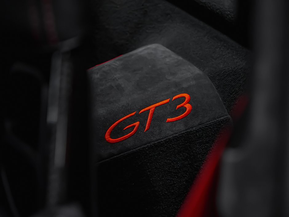 2018 Porsche 911 GT3 FULL BUCKET SEATS MANUAL-44