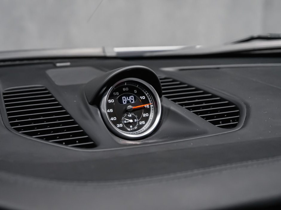 Porsche 911 TARGA 4 GTS 2018-19