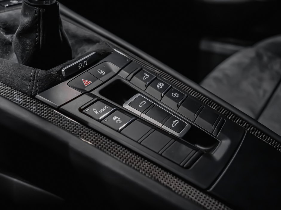 2019 Porsche 911 Targa 4 GTS-34