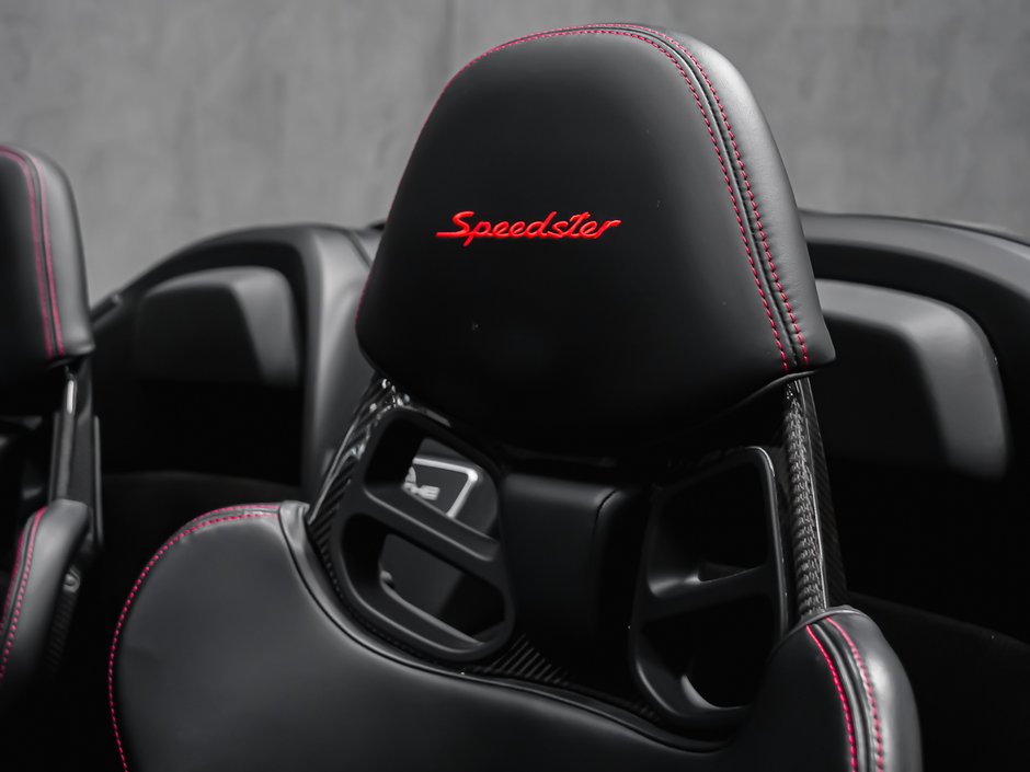 Porsche 911 Speedster 2019-25