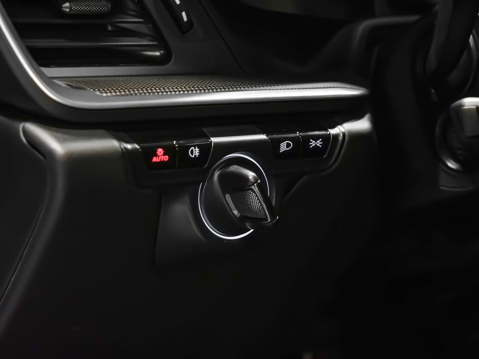 2021 Porsche 911 TURBO S-38