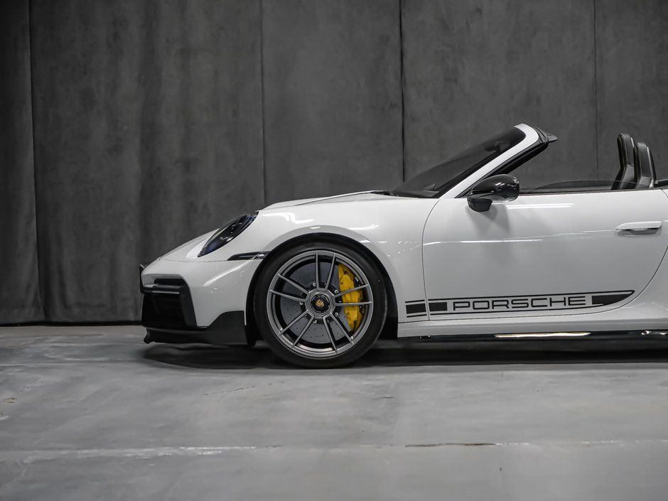 2021 Porsche 911 TURBO S-9