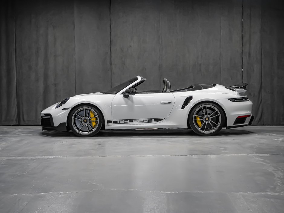 2021 Porsche 911 TURBO S-1