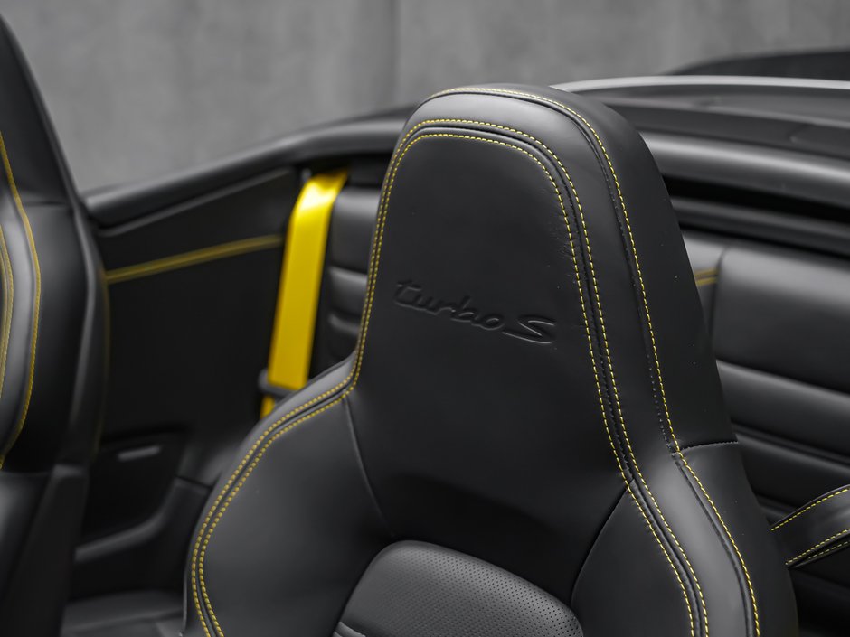 2021 Porsche 911 TURBO S-20