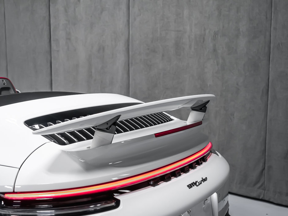 2021 Porsche 911 TURBO-41