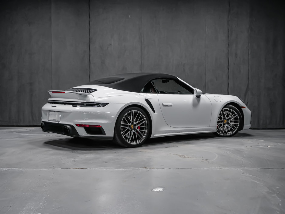 2021 Porsche 911 TURBO-6