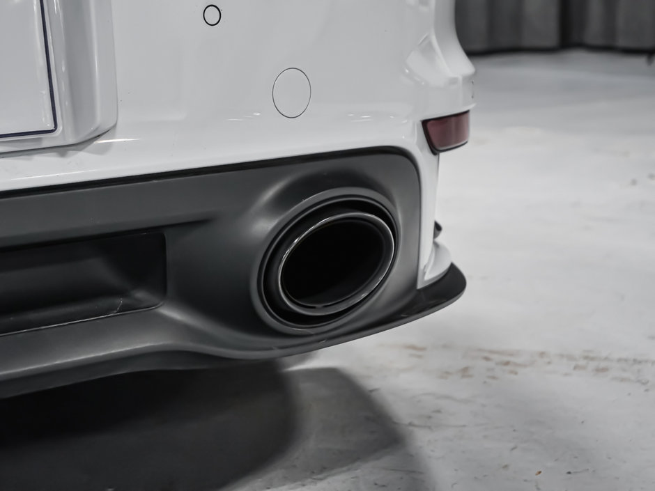 2021 Porsche 911 TURBO-16