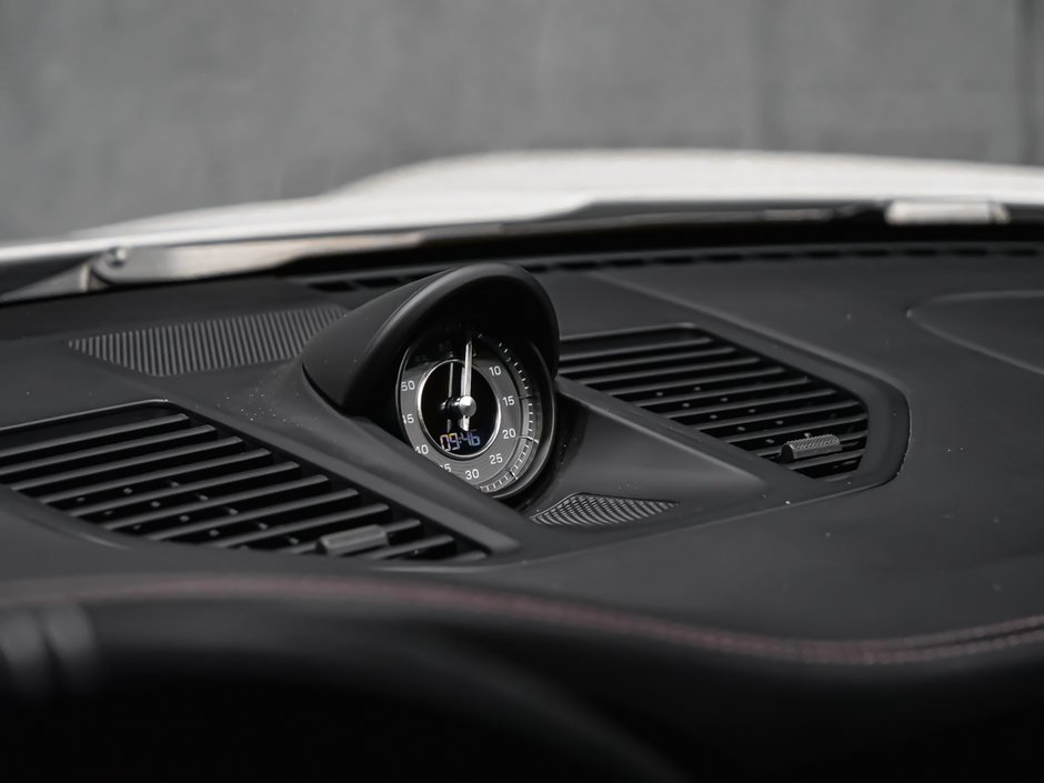 2021 Porsche 911 TURBO S-19