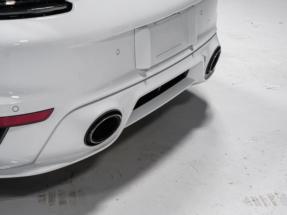 Porsche 911 TURBO S 2021-9