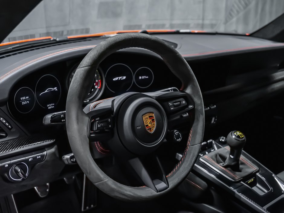 Porsche 911 GT3 2022-22