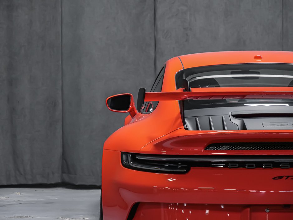 Porsche 911 GT3 2022-19