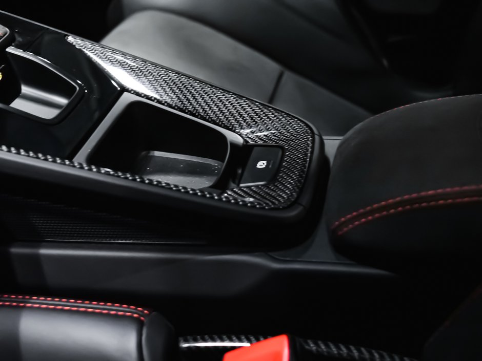 Porsche 911 GT3 2022-32