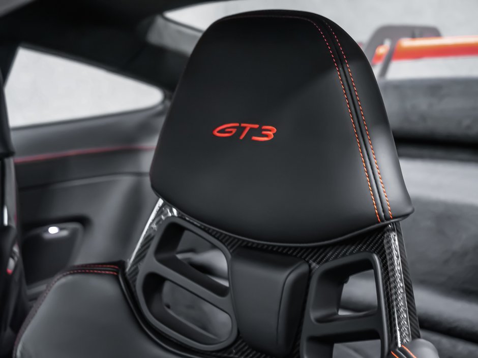 Porsche 911 GT3 2022-47