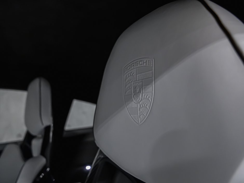 Porsche 911 CPO PPF PCCB Cxx FACTORY INTERIOR BUCKETS 2023-41