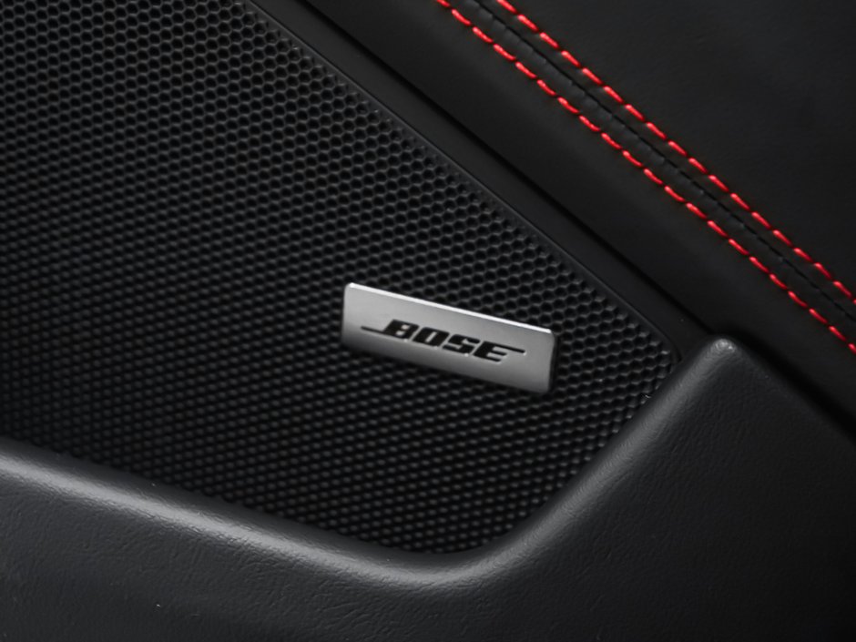 Porsche 911 CARRERA 4 GTS 2024-15