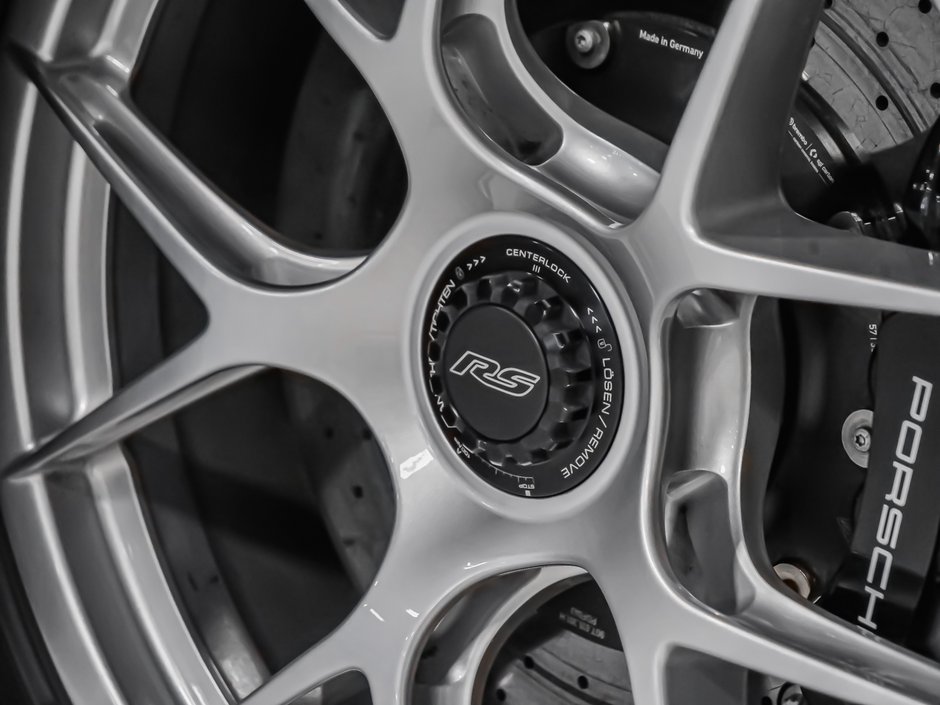 Porsche 911 GT3 RS 2025-48