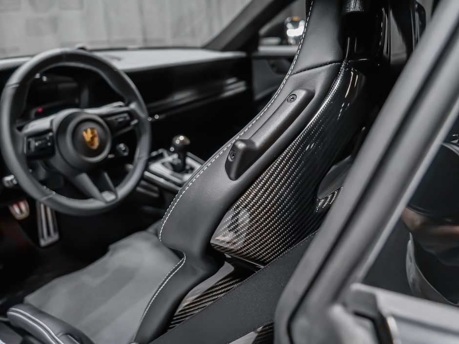 Porsche 911 GT3 Touring- PCCB, Buckets, Manual, Fr axle lift 2026-45