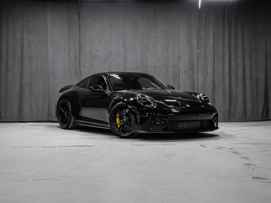 Porsche 911 GT3 Touring- PCCB, Buckets, Manual, Fr axle lift 2026-1