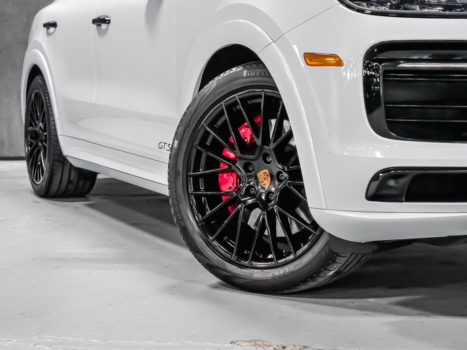 2021 Porsche Cayenne GTS-23