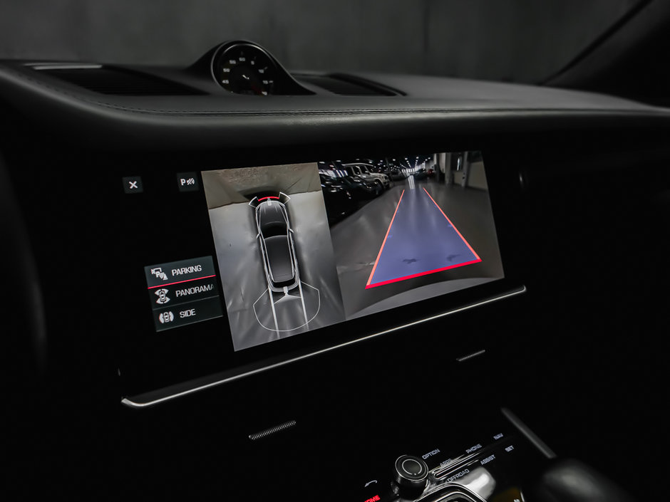 2021 Porsche Cayenne GTS-22