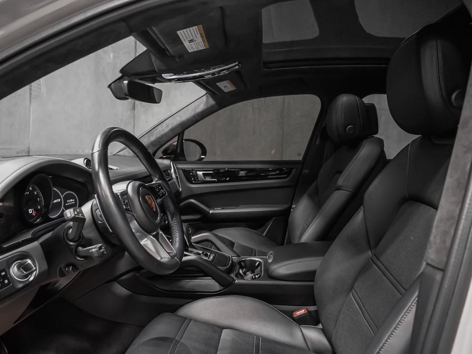 Porsche Cayenne GTS 2021-15