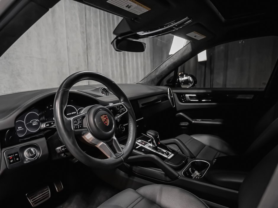 Porsche Cayenne GTS 2021-6