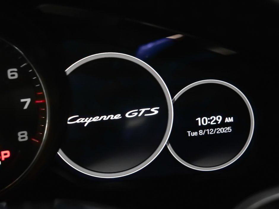 2023 Porsche Cayenne GTS-17